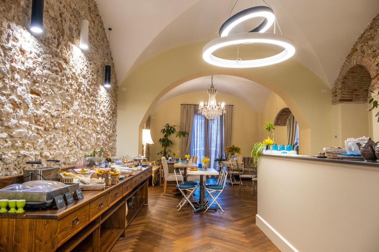 Agave In Citta Livorno